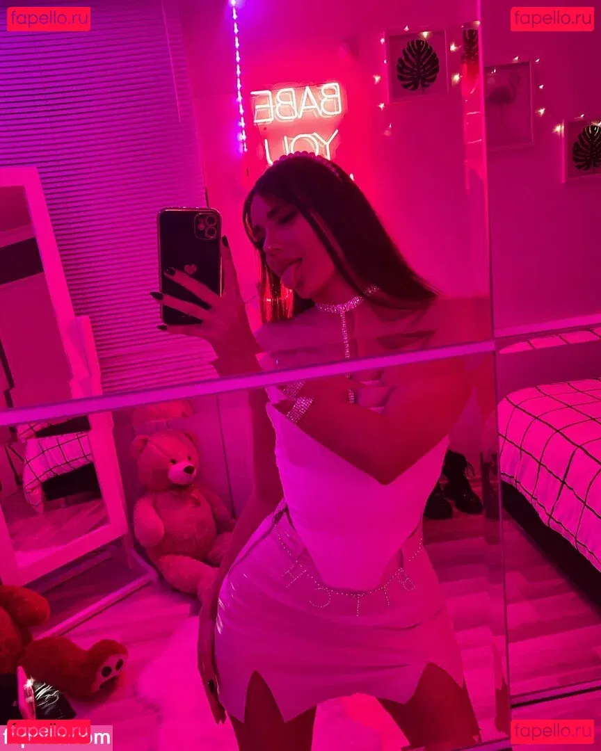 Kardelen Toprak Onlyfans Photo Gallery 