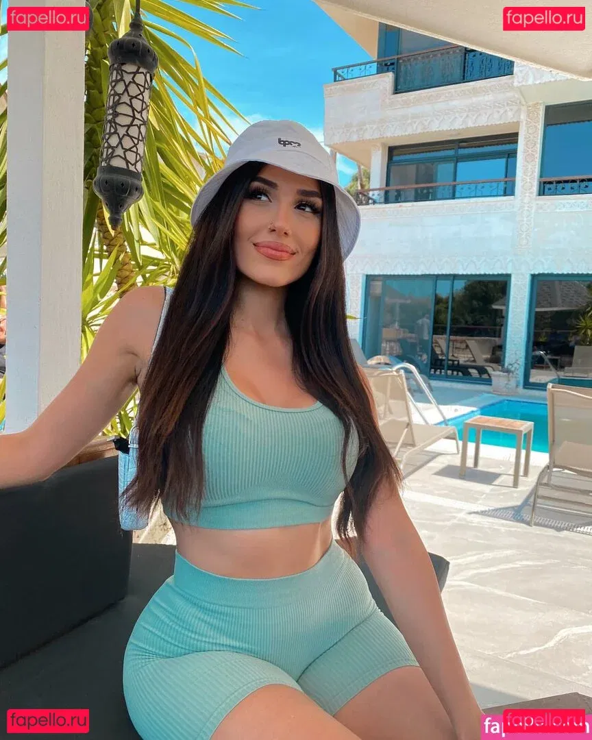 Kardelen Toprak Onlyfans Photo Gallery 