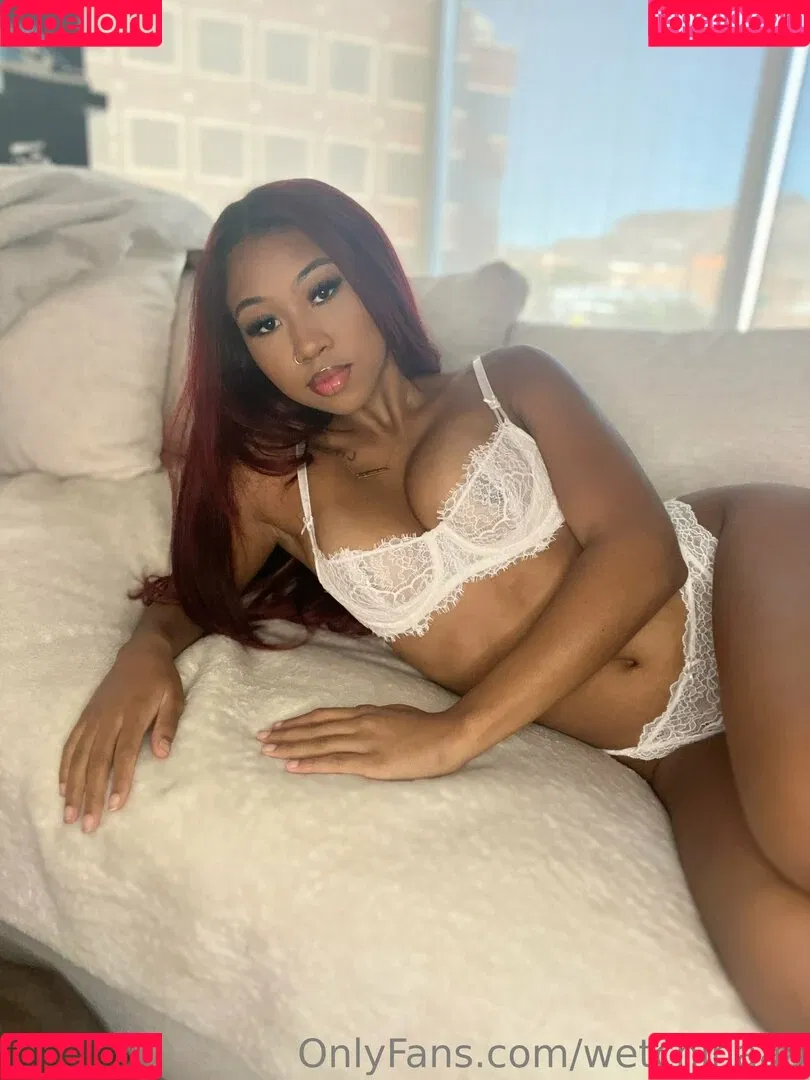 Wetchinaaa Onlyfans Photo Gallery 