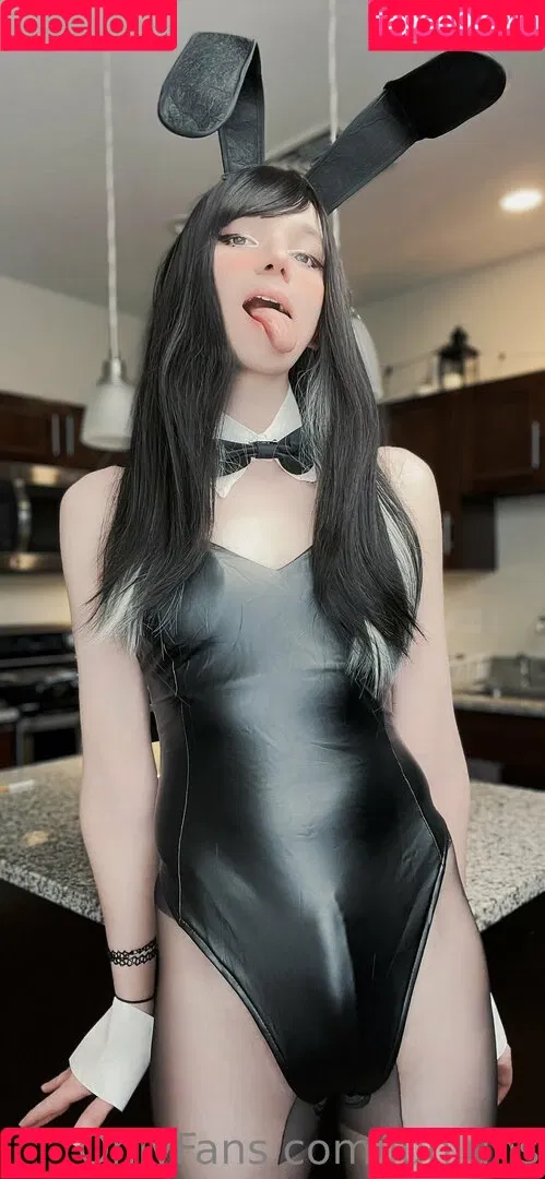 lunluns Onlyfans Photo Gallery 