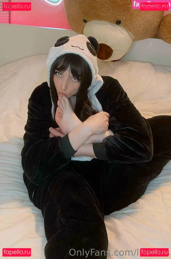 lunluns Onlyfans Photo Gallery 