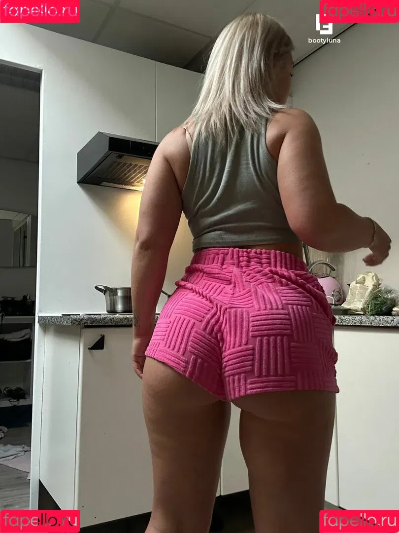 BootyLunaa Onlyfans Photo Gallery 