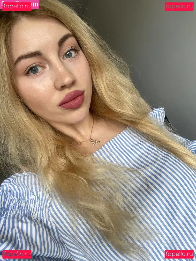 BootyLunaa Onlyfans Photo Gallery 