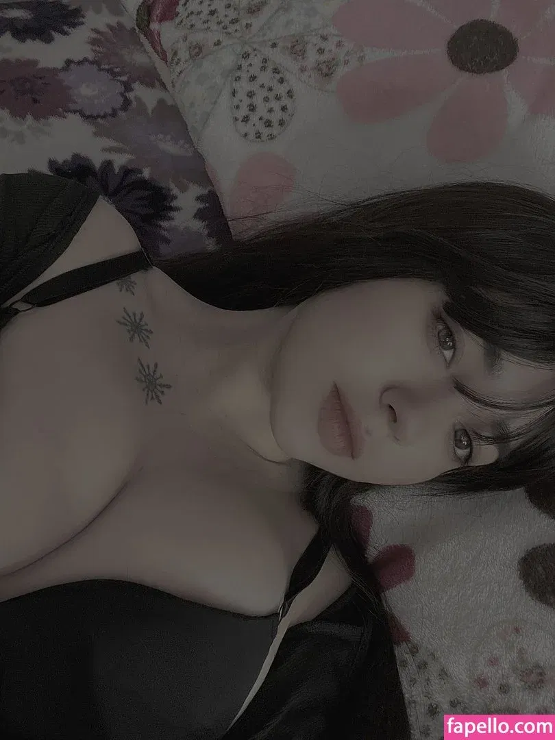 Genesiscruzsisi Onlyfans Photo Gallery 