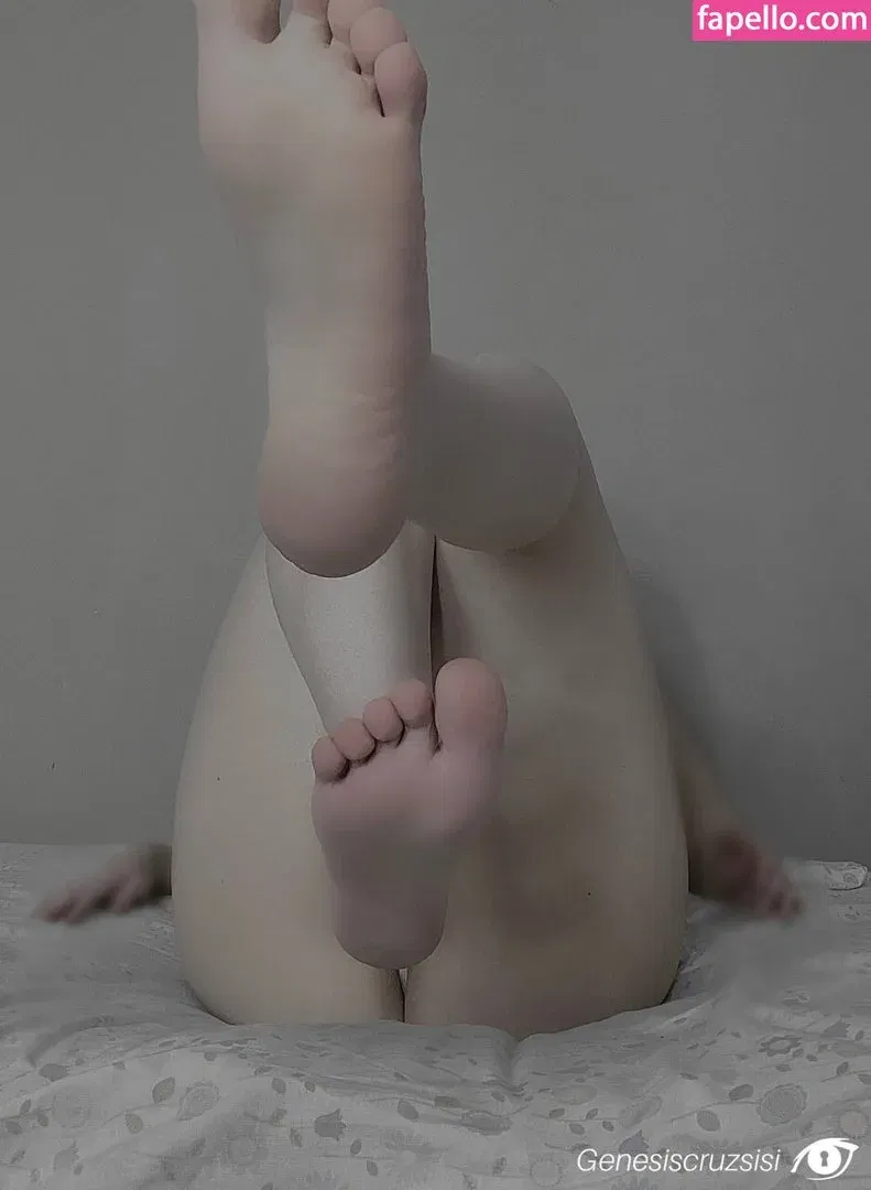 Genesiscruzsisi Onlyfans Photo Gallery 