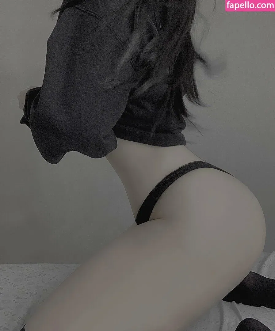 Genesiscruzsisi Onlyfans Photo Gallery 