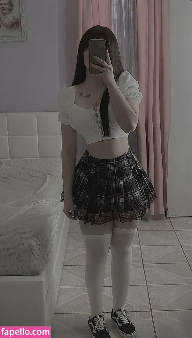 Genesiscruzsisi Onlyfans Photo Gallery 