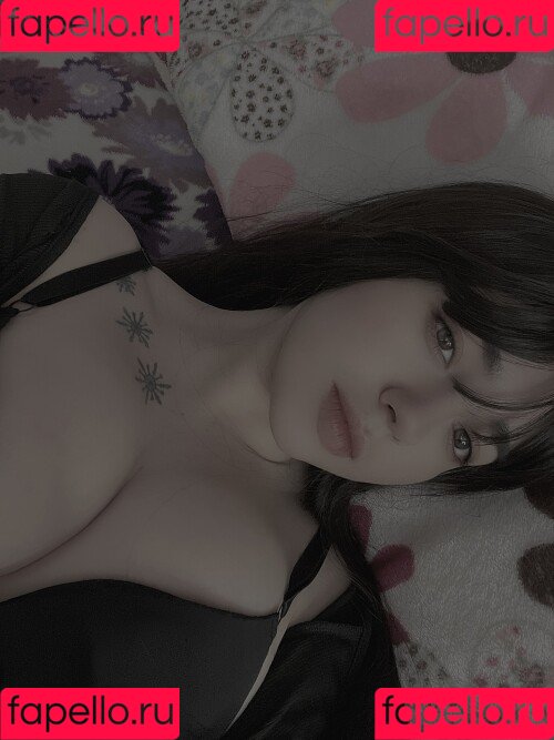 Genesiscruzsisi Onlyfans Photo Gallery 