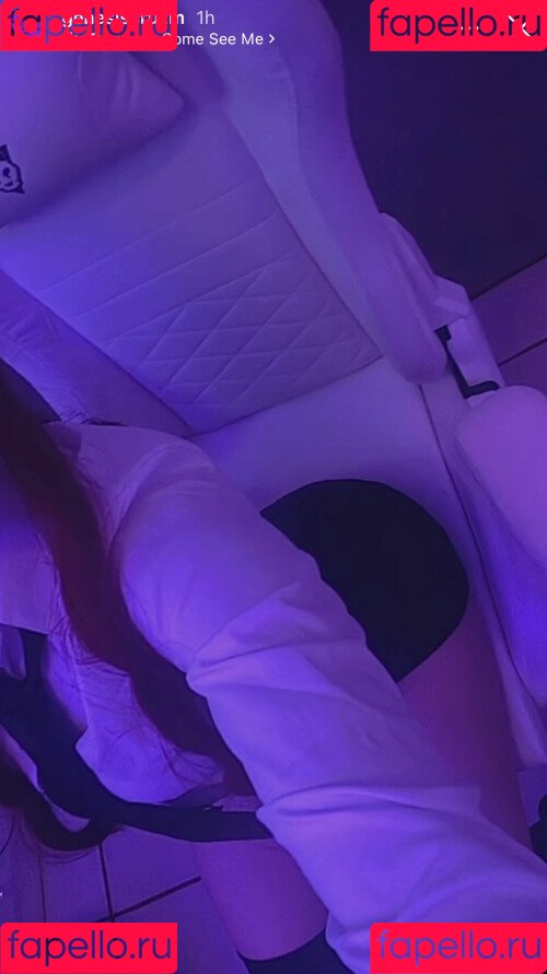 Genesiscruzsisi Onlyfans Photo Gallery 