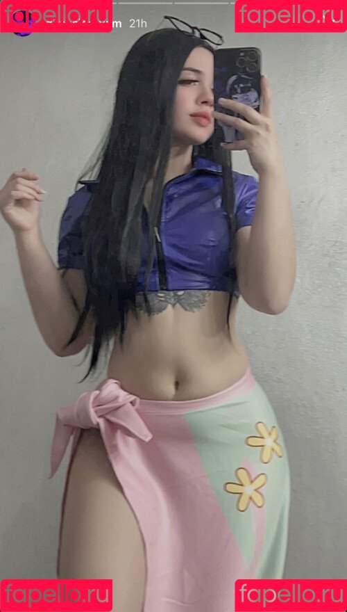 Genesiscruzsisi Onlyfans Photo Gallery 