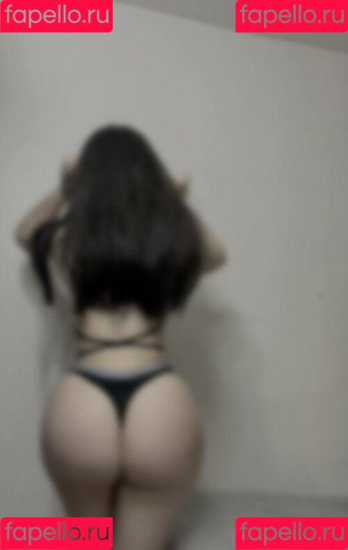 Genesiscruzsisi Onlyfans Photo Gallery 