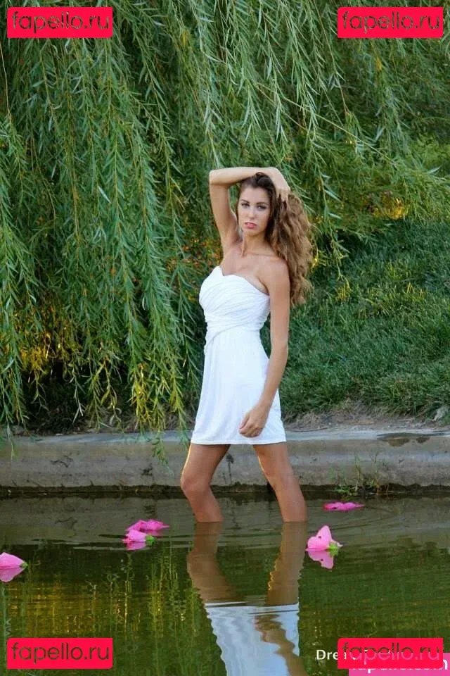 Amanda Thompson Onlyfans Photo Gallery 