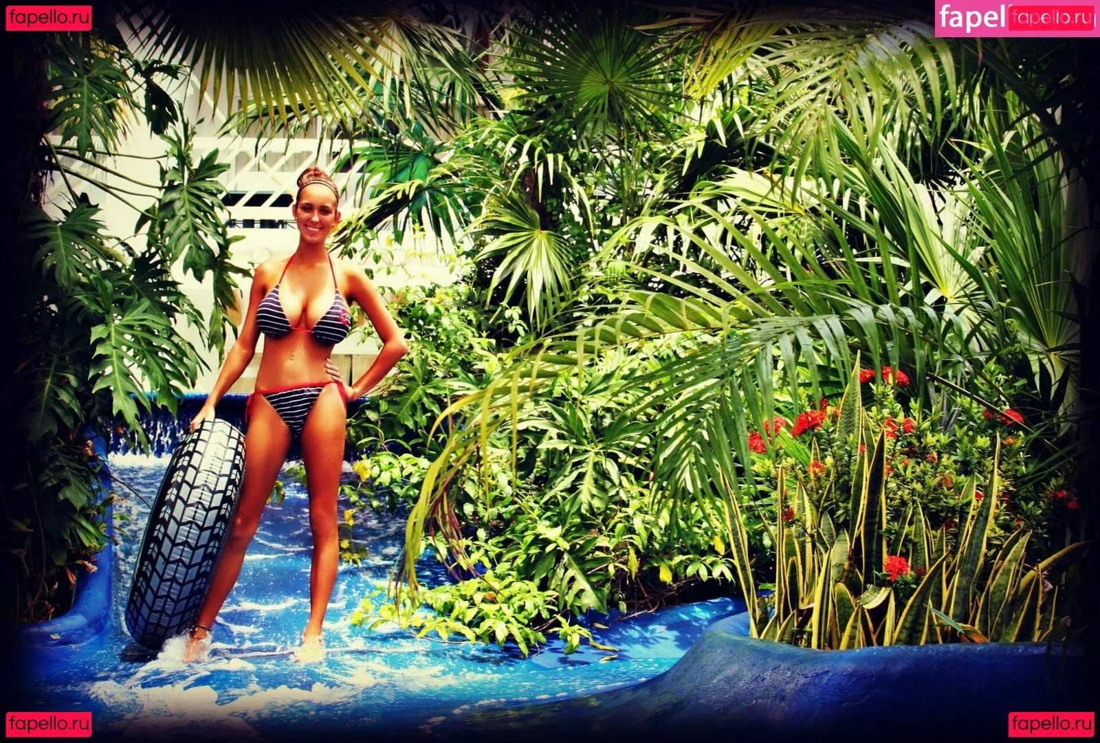 Amanda Thompson Onlyfans Photo Gallery 