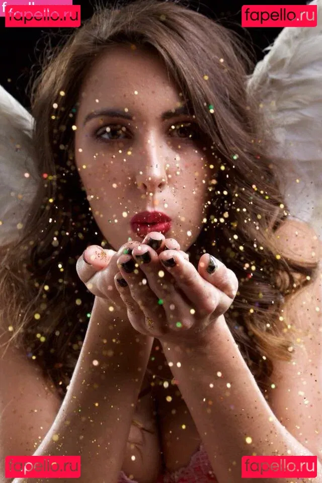 Amanda Thompson Onlyfans Photo Gallery 