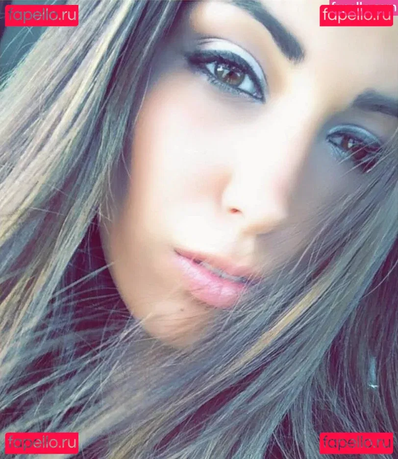 Amanda Thompson Onlyfans Photo Gallery 