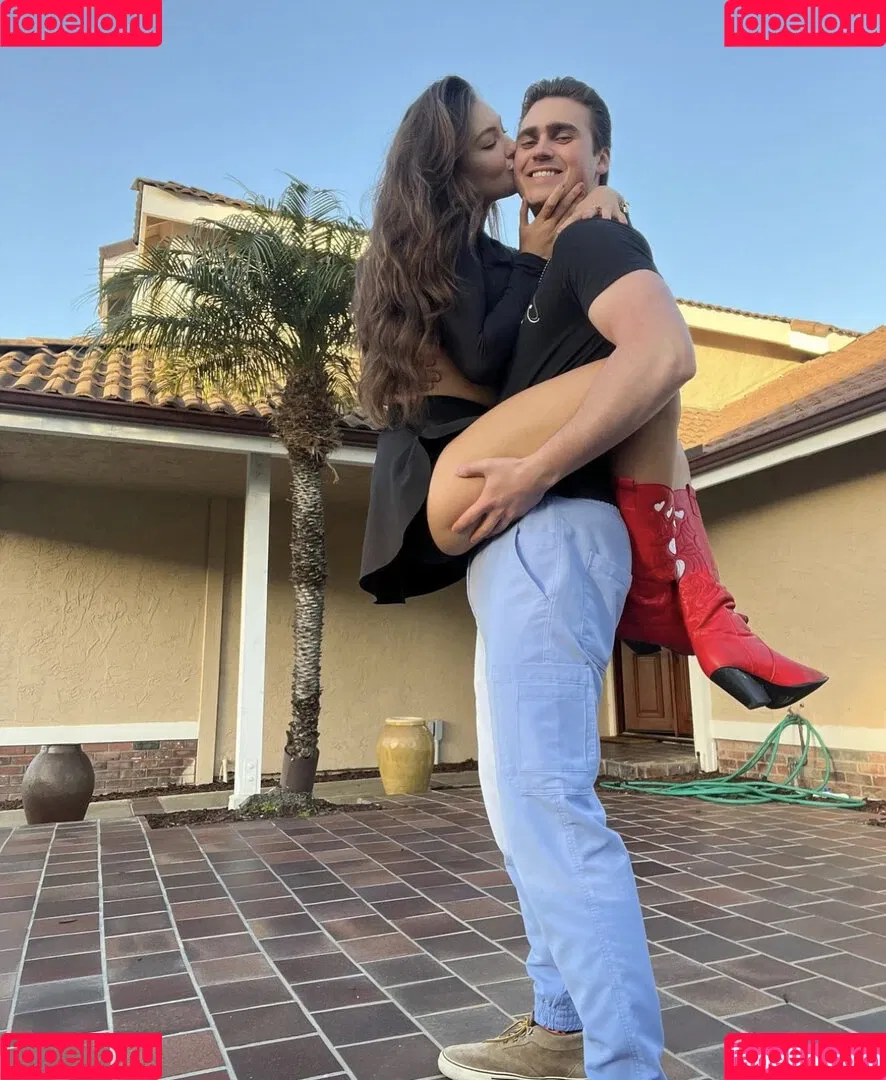 Rachel Michelle Onlyfans Photo Gallery 