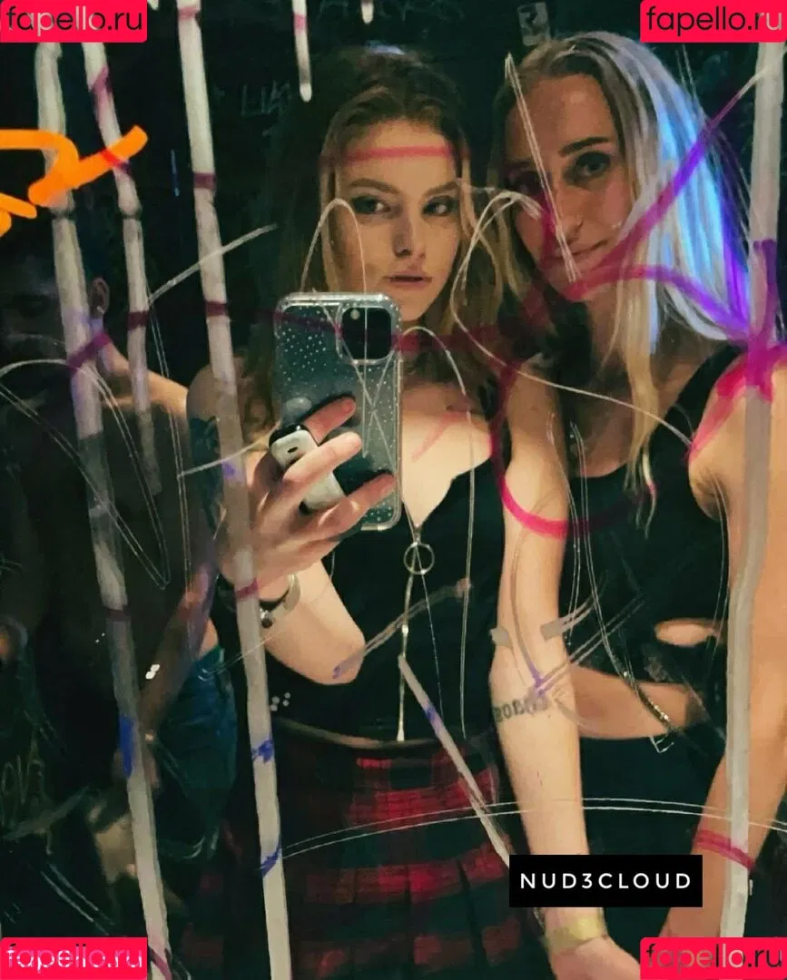 Chloe Mettenbrink Onlyfans Photo Gallery 