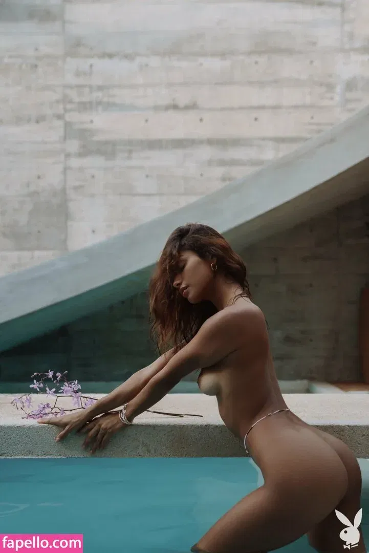 Carolina Reyes Onlyfans Photo Gallery 