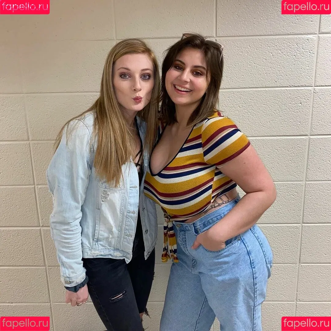 Caroline Casbon Onlyfans Photo Gallery 