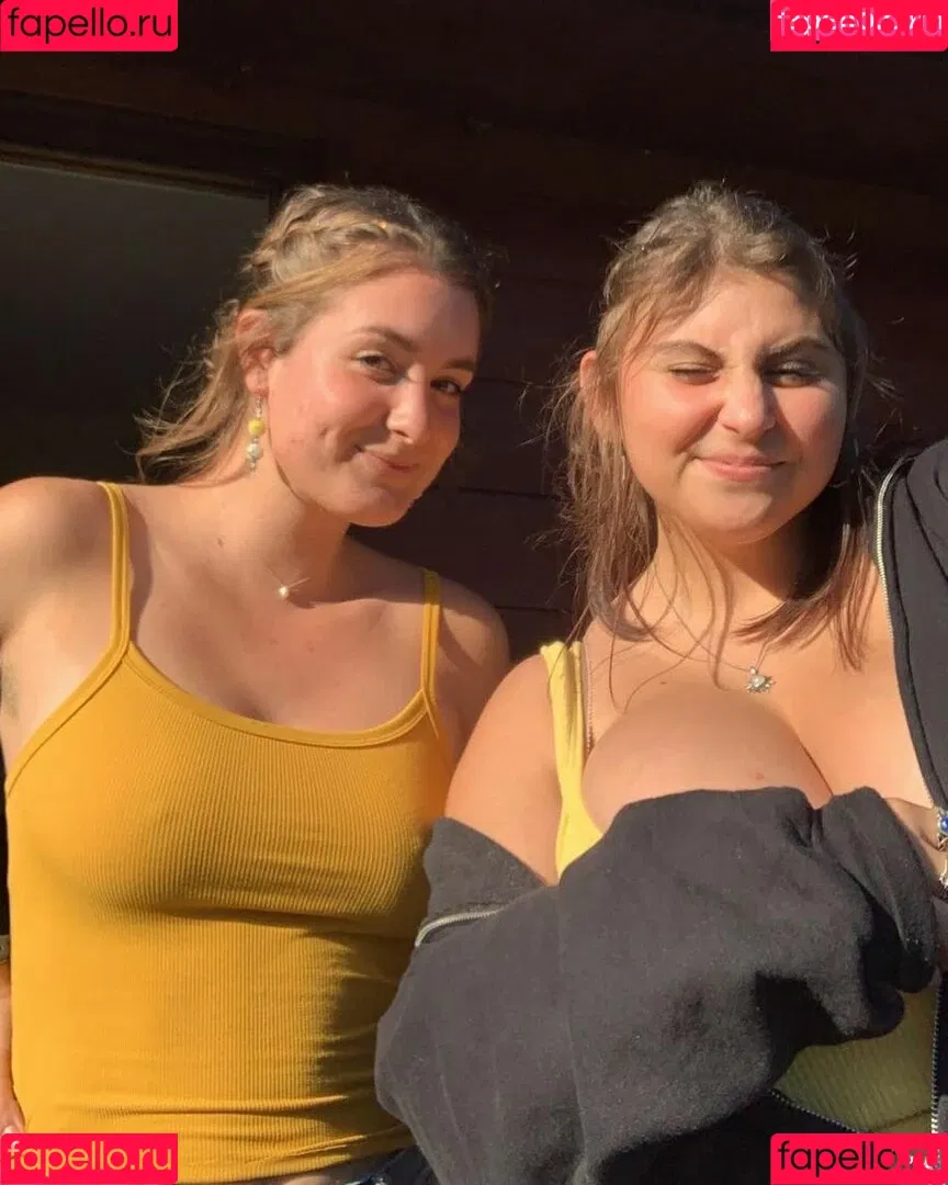 Caroline Casbon Onlyfans Photo Gallery 