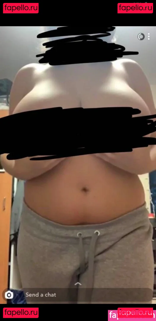 Caroline Casbon Onlyfans Photo Gallery 