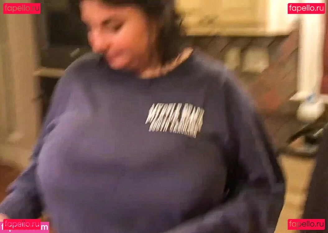 Caroline Casbon Onlyfans Photo Gallery 