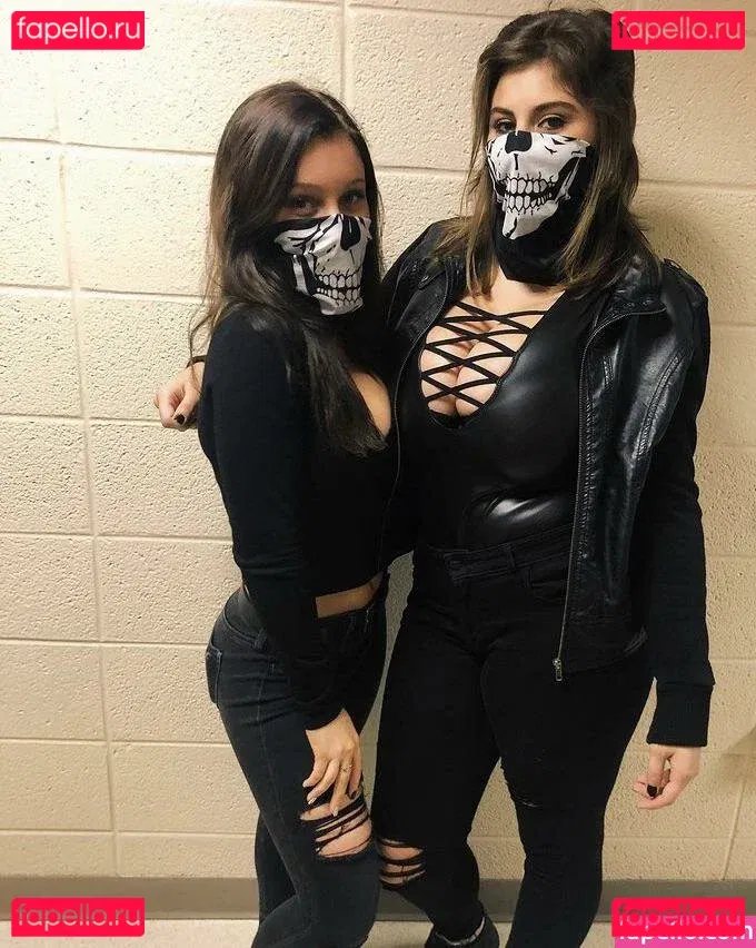 Caroline Casbon Onlyfans Photo Gallery 