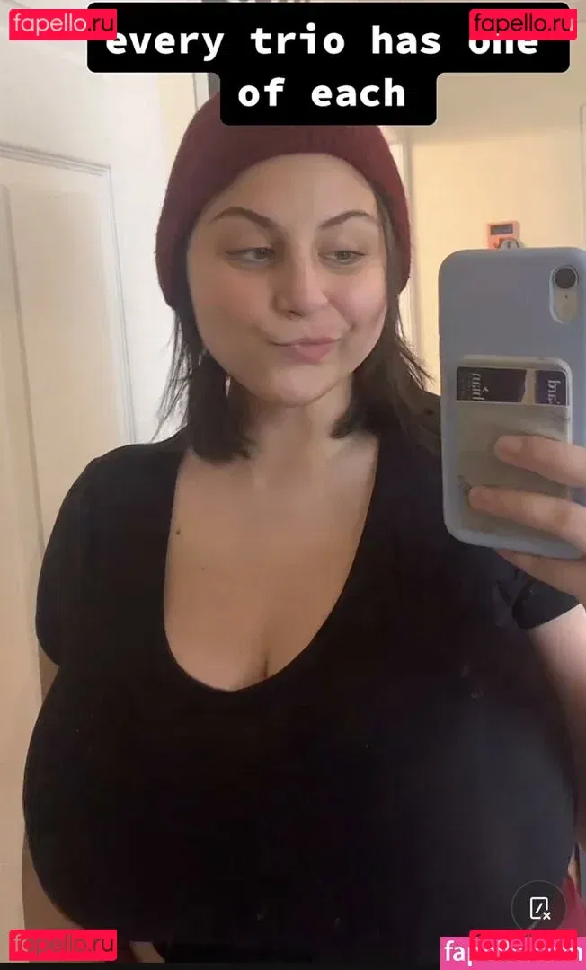 Caroline Casbon Onlyfans Photo Gallery 