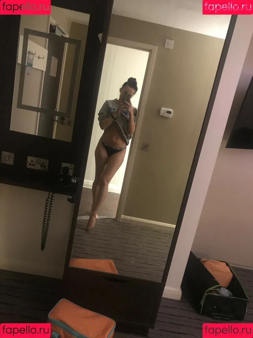 Sophia Smith Onlyfans Photo Gallery 