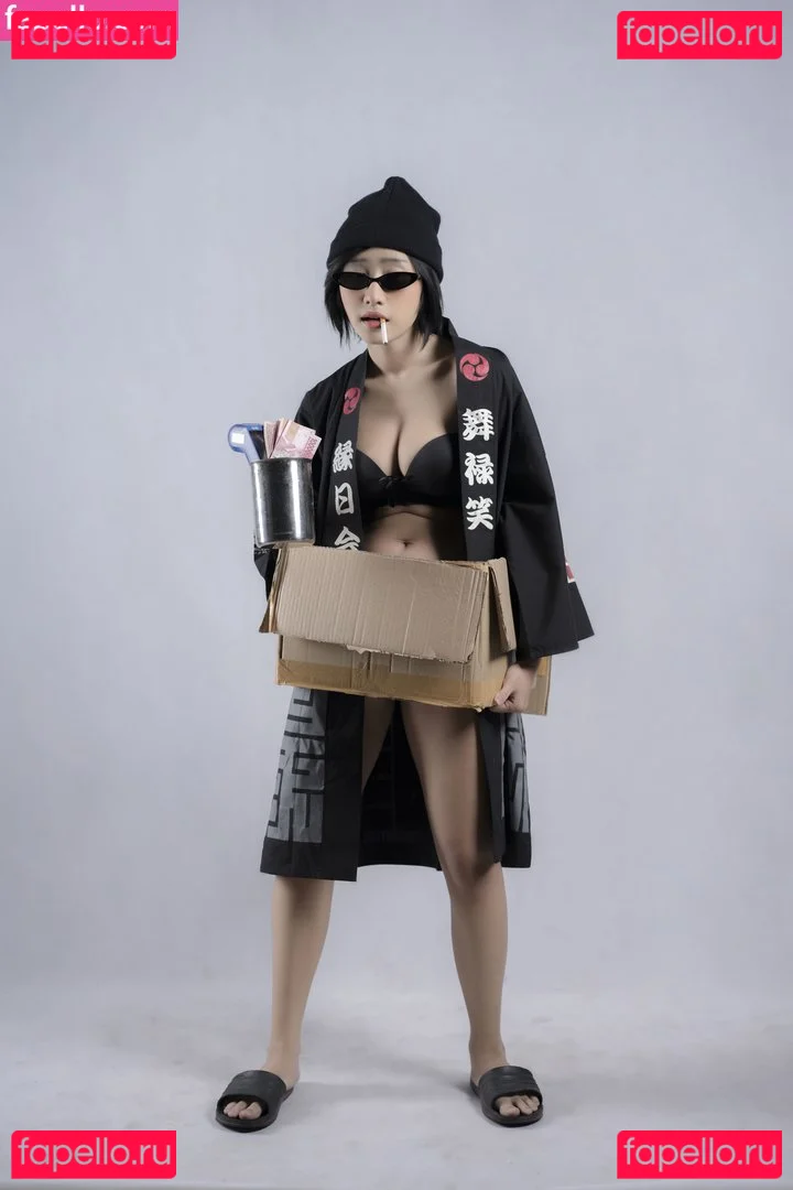 Lola Zeita Onlyfans Photo Gallery 