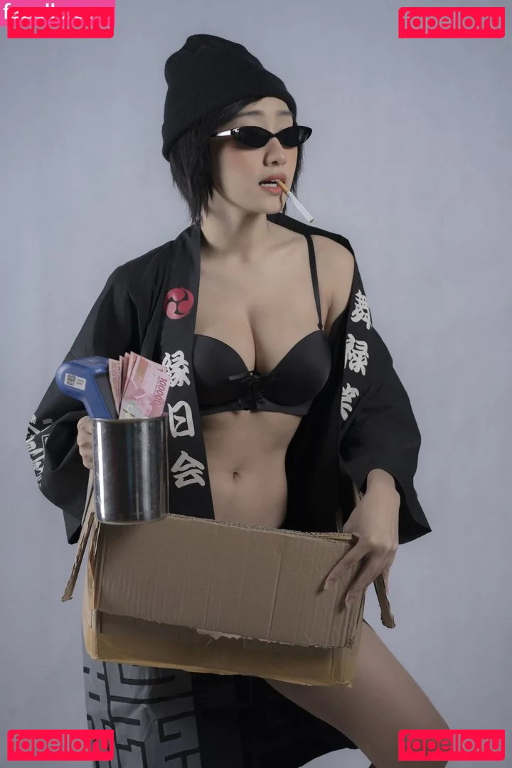 Lola Zeita Onlyfans Photo Gallery 