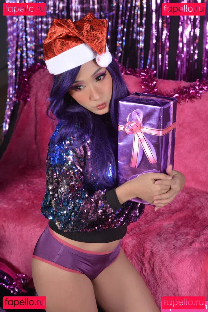 Lola Zeita Onlyfans Photo Gallery 