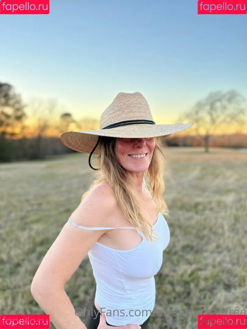 mrseviemaefree Onlyfans Photo Gallery 