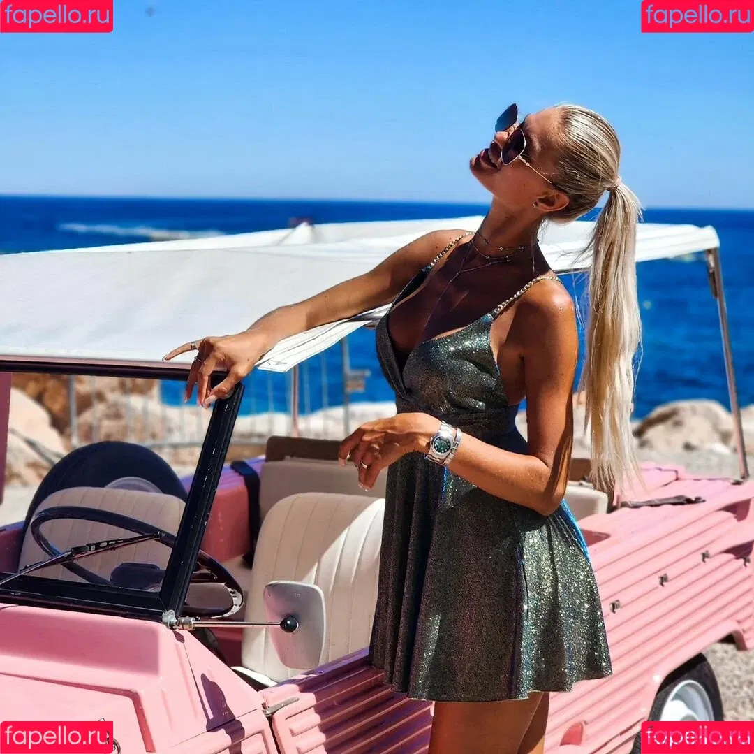 Baronova Tati Onlyfans Photo Gallery 