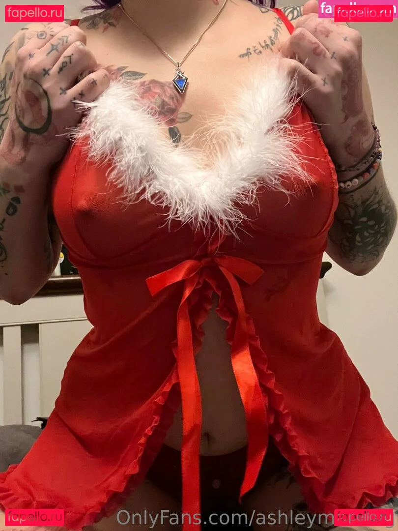 ashleymarieeg Onlyfans Photo Gallery 