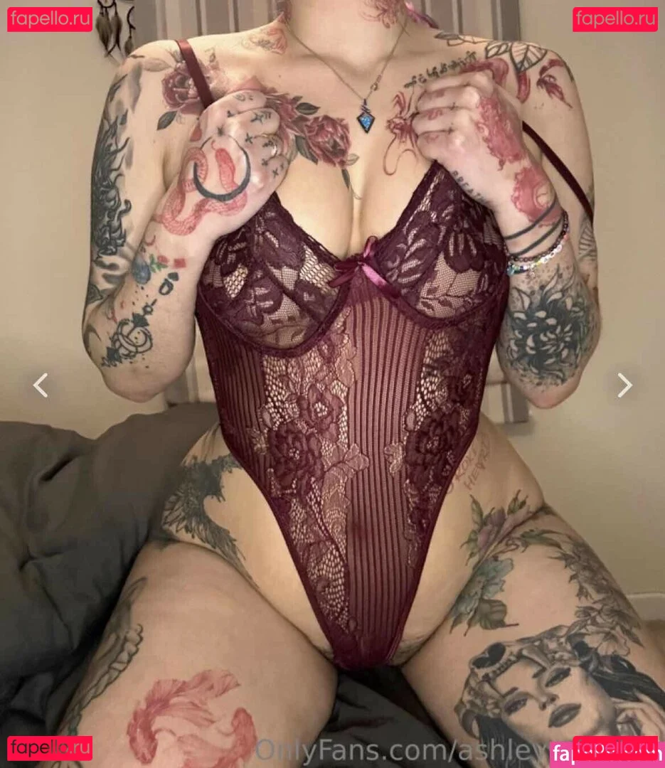 ashleymarieeg Onlyfans Photo Gallery 