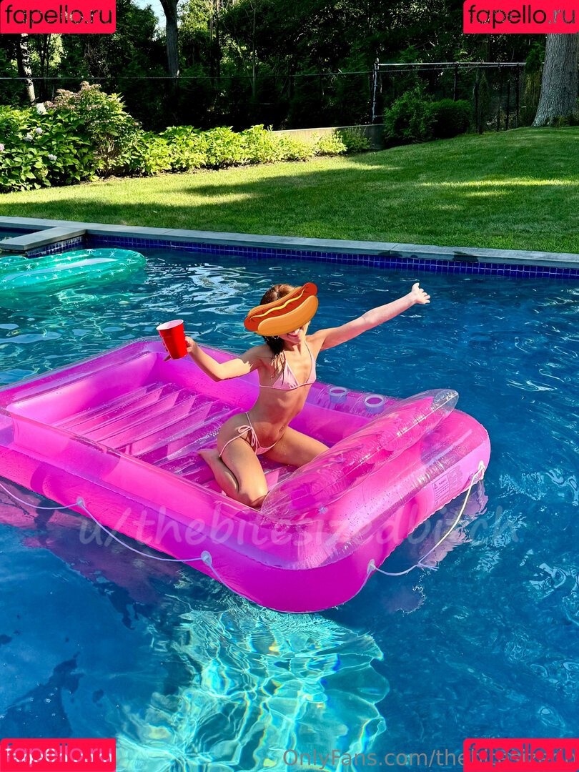 thebitesizedbitch Onlyfans Photo Gallery 