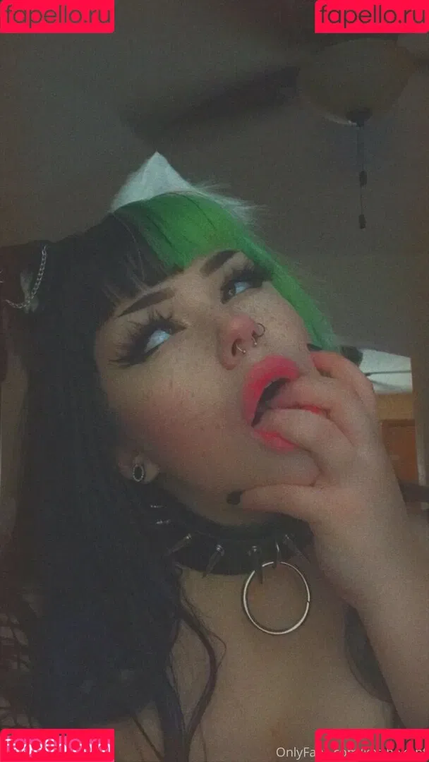 KatTheKunt Onlyfans Photo Gallery 