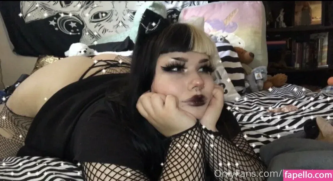 KatTheKunt Onlyfans Photo Gallery 