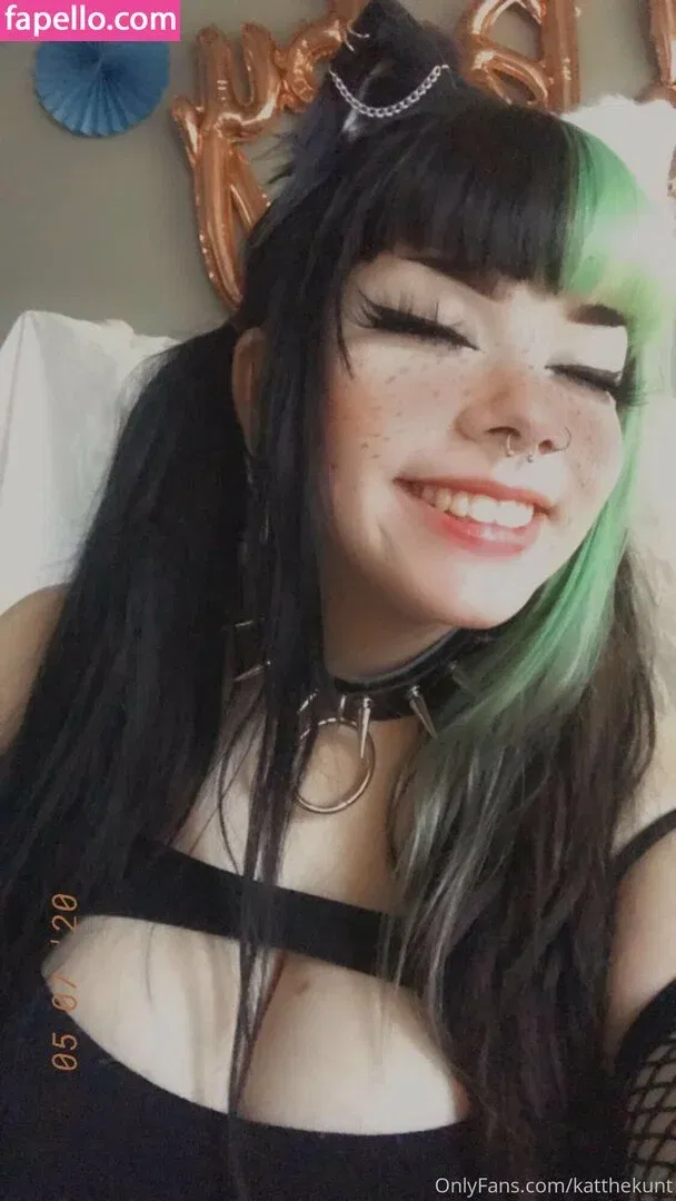 KatTheKunt Onlyfans Photo Gallery 