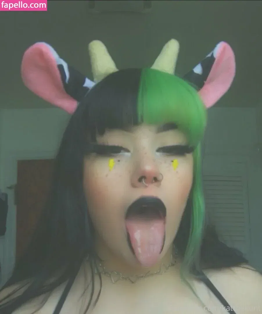 KatTheKunt Onlyfans Photo Gallery 