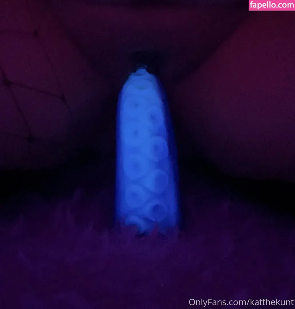 KatTheKunt Onlyfans Photo Gallery 