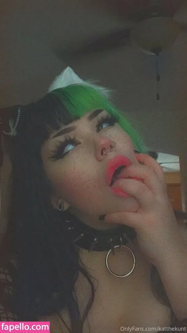 KatTheKunt Onlyfans Photo Gallery 