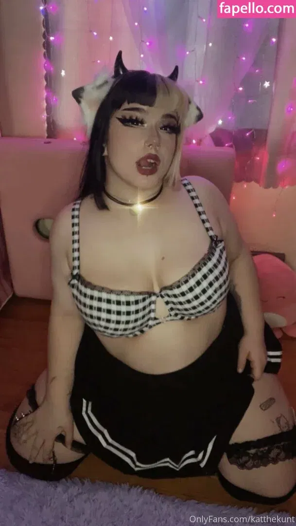 KatTheKunt Onlyfans Photo Gallery 
