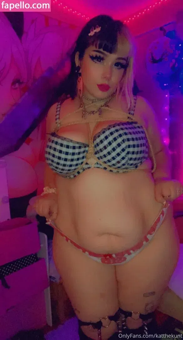 KatTheKunt Onlyfans Photo Gallery 