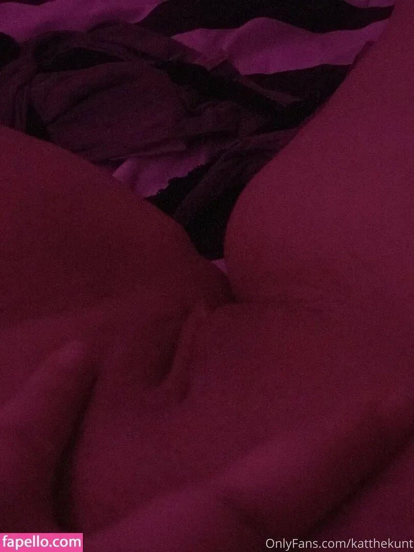 KatTheKunt Onlyfans Photo Gallery 