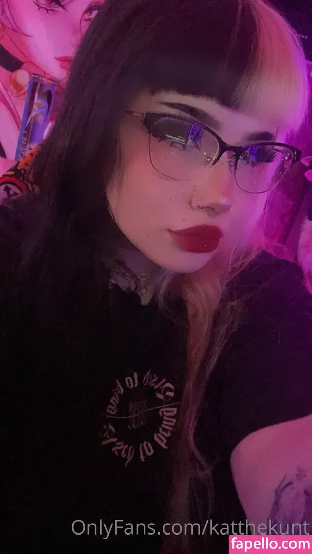 KatTheKunt Onlyfans Photo Gallery 