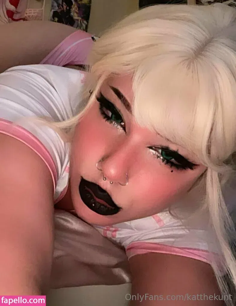KatTheKunt Onlyfans Photo Gallery 