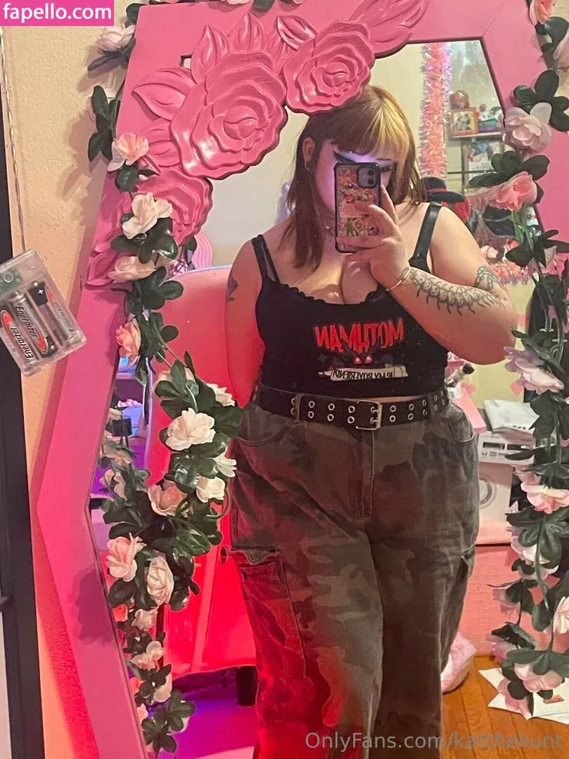 KatTheKunt Onlyfans Photo Gallery 
