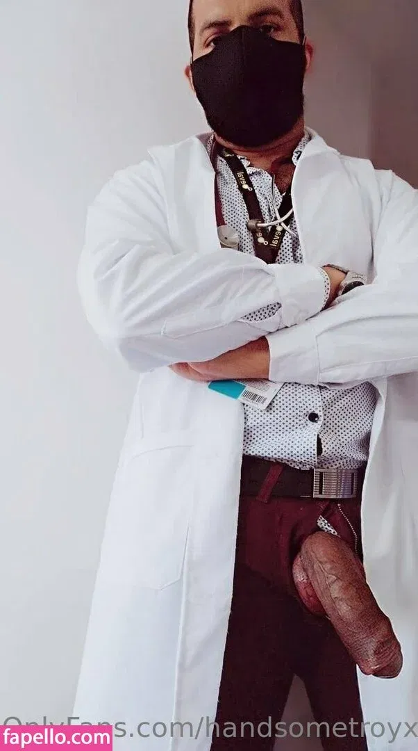 handsometroyxxlfree Onlyfans Photo Gallery 